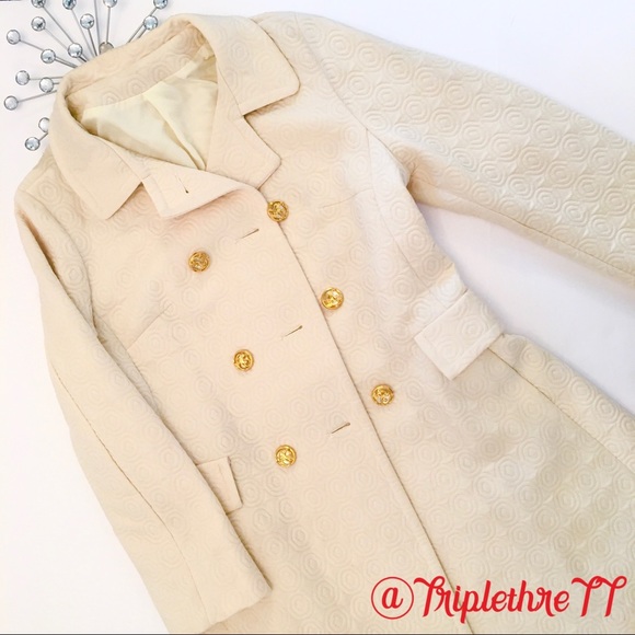 Jackets & Blazers - Vintage Ivory Double Knitted Jerold Tench Coat❤️❤️